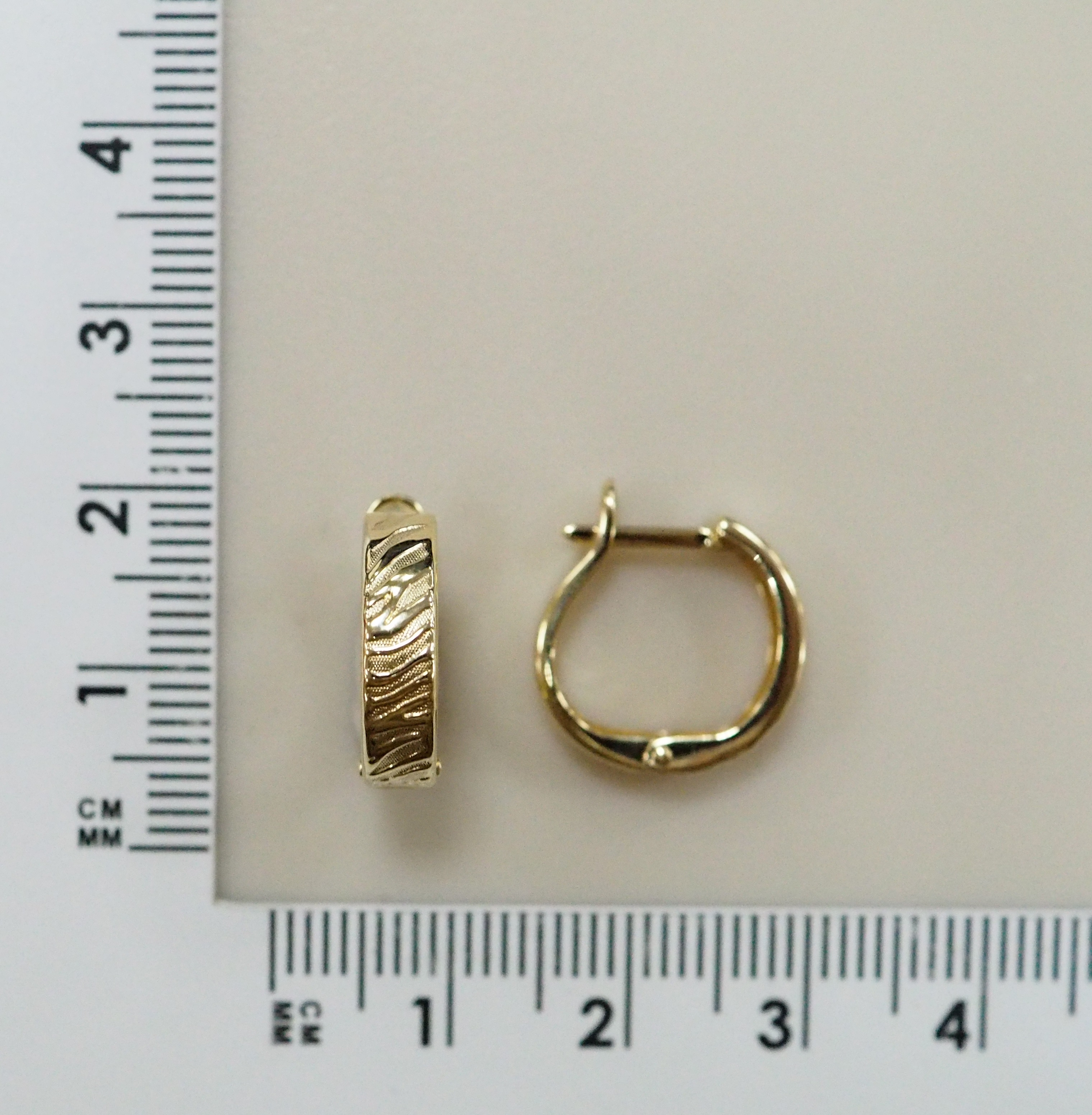 Серьги из желтого золота
